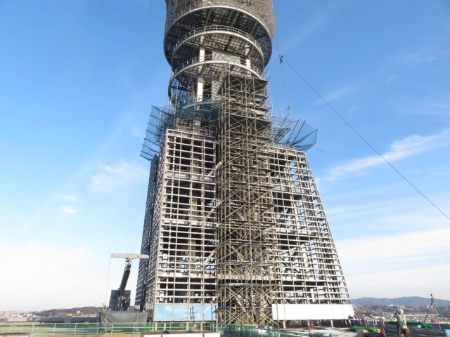 鉄塔